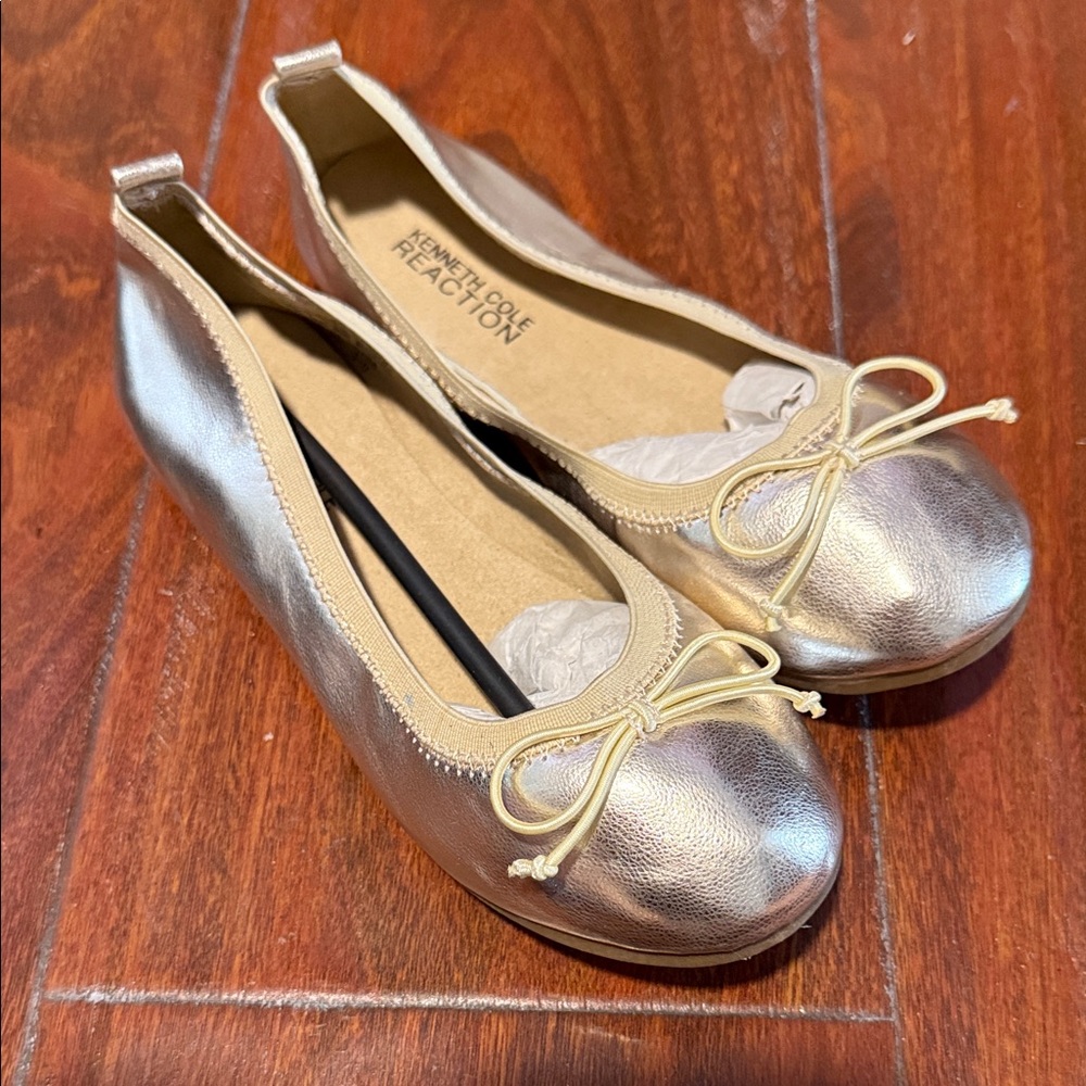 Kids Kenneth Cole Reaction Metallic Gold Flats